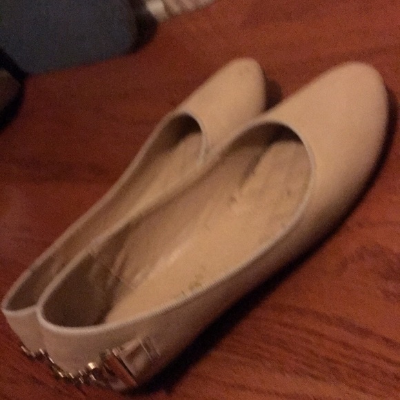 Shoes - Picture 2 of 3